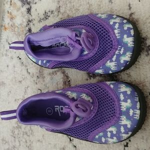 New Rockin Purple w Unicorn print - Never Worn